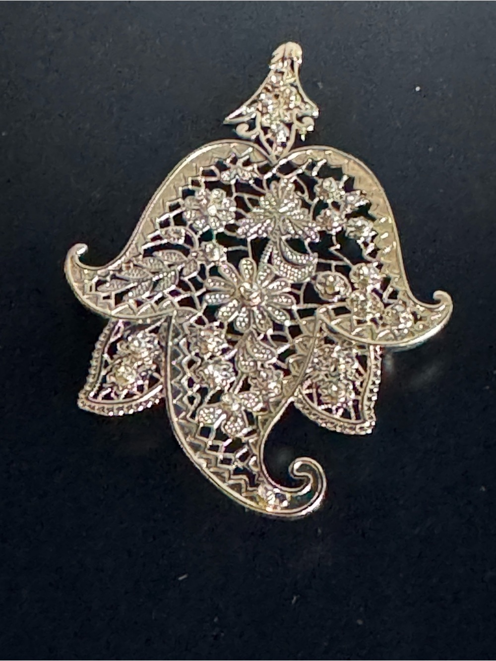 Large Vintage Gold Tone Filigree Brooch
